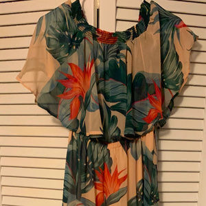 NWT off the shoulder floral maxi Size Medium